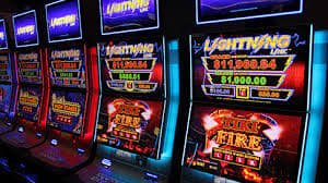 Giao diện ứng dụng 78win trên màn hình mobile – slot và live casino